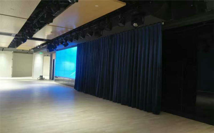 拼接板實(shí)木運(yùn)動地板報價